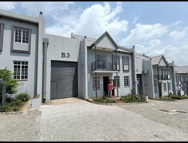 INDUSTRIAL PROPERTY TO RENT IN HALFWAY HOUSE